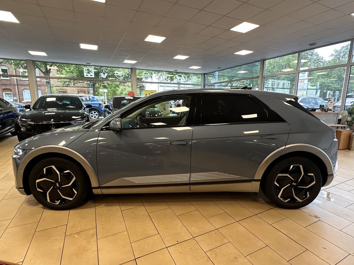 Hyundai Ioniq 5 Uniq*AHK*4WD*BOSE*Relax*NSCC*SHZ+BLÜ*360 foto 10