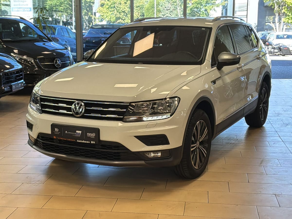 Volkswagen Tiguan Allspace Business ACC AHK Totwinkel SHZ