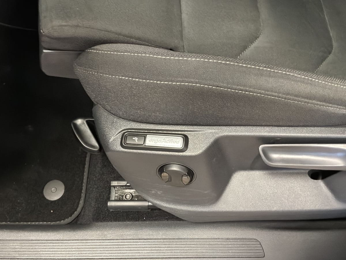 Volkswagen Tiguan Allspace Business ACC AHK Totwinkel SHZ foto 25