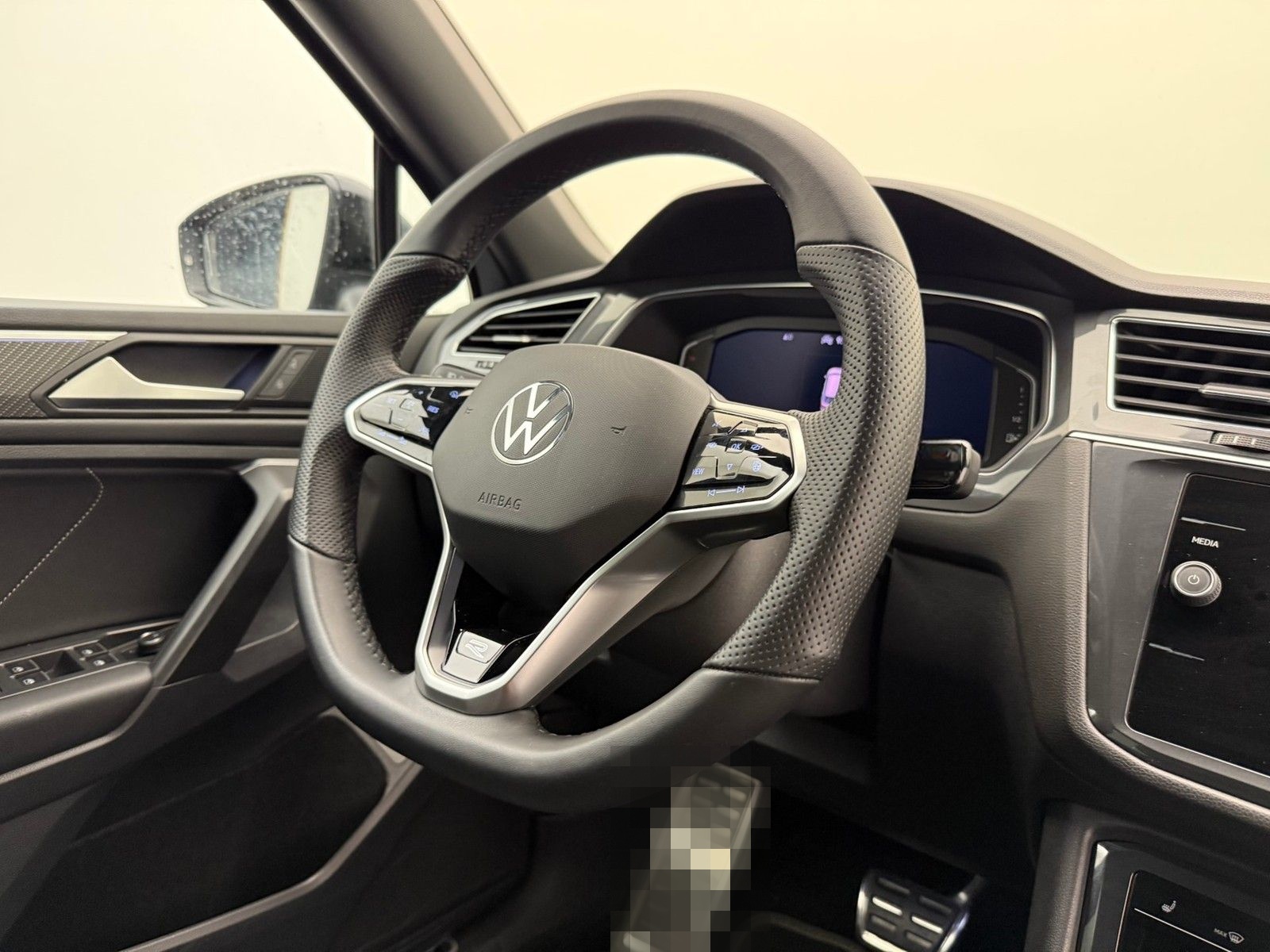 Volkswagen Tiguan Allspace TDI 4M R Line 7SitzeBlack20Sport foto 6