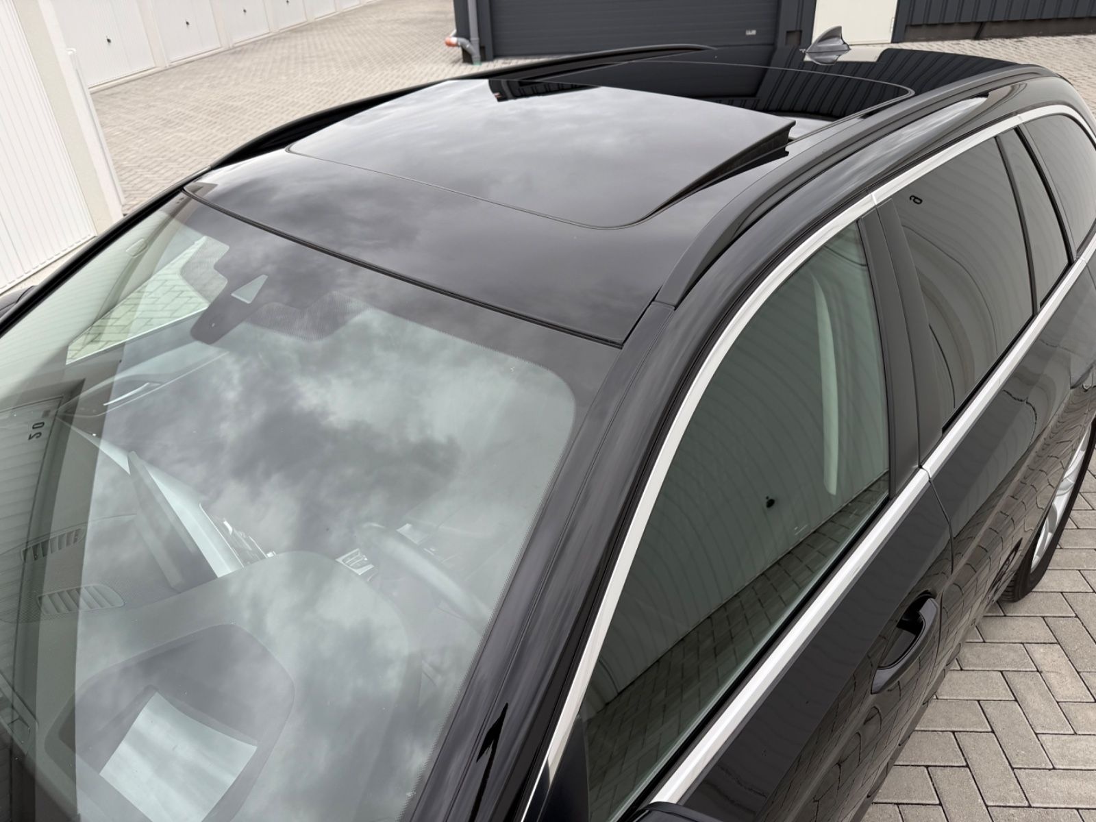 BMW 530 d Touring*AMBIENTE*AHK*HUD*PANO*KAMERA*LASER foto 14