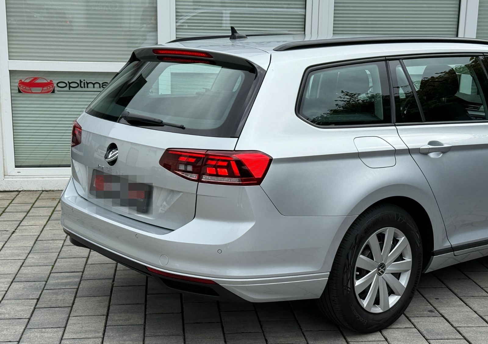 Volkswagen Passat 2.0TDI/NAVI/SITZHEIZUNG/AHK/KAMERA/LED foto 8
