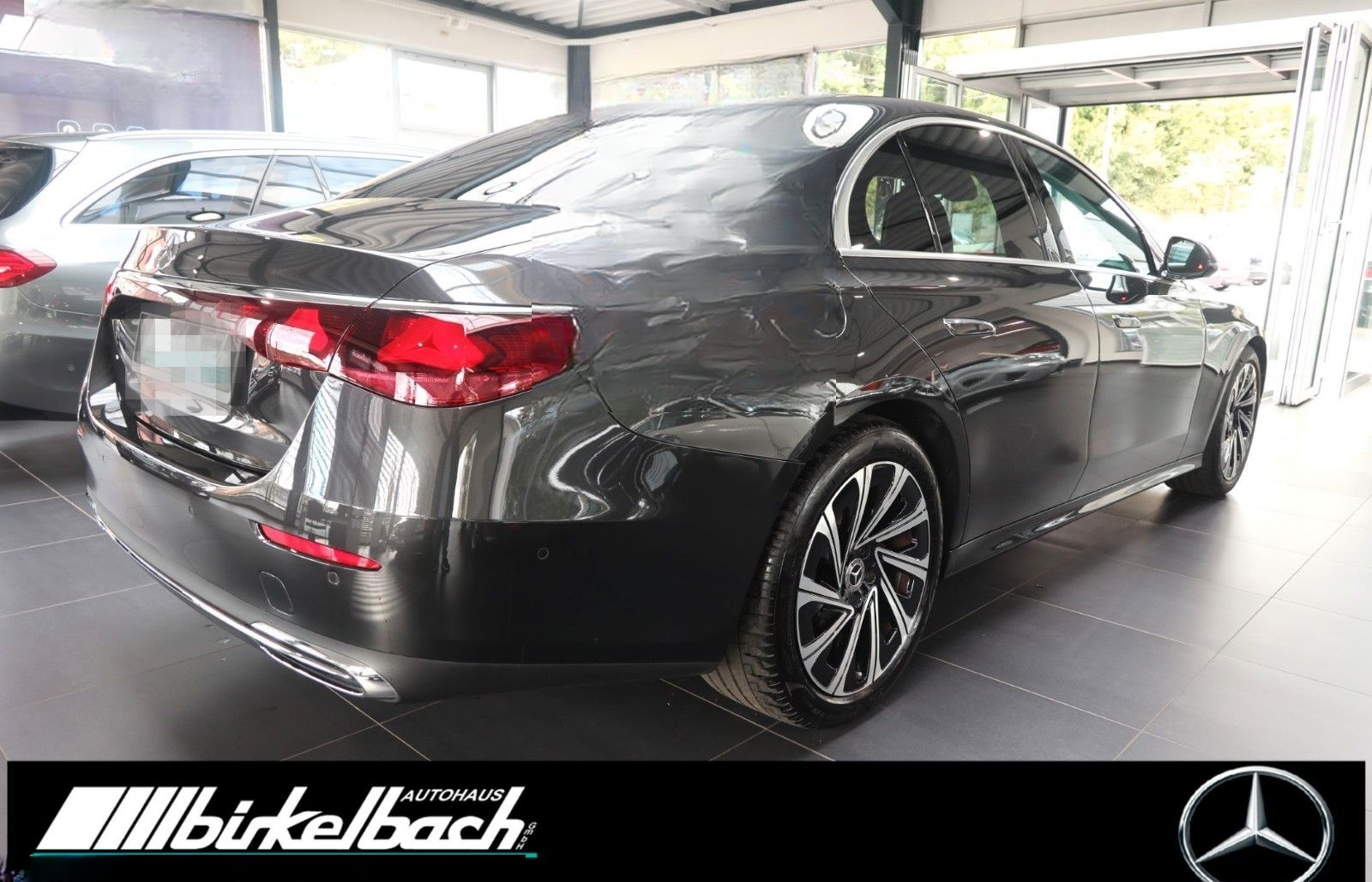 Mercedes-Benz E 220 d Avantg. Adv. PTS KAM DISTR Leder SHZ Key foto 4