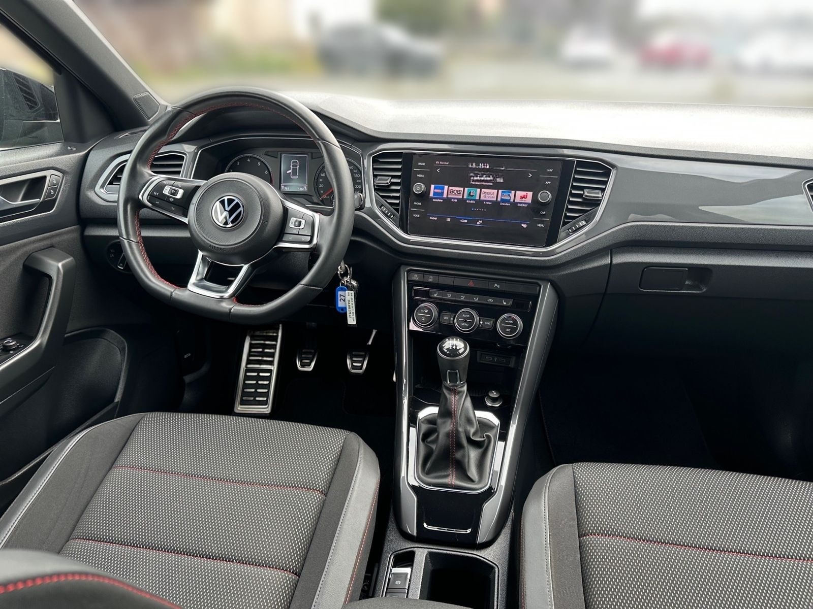 Volkswagen T-Roc Sport KLIMA LED NAVI ALU foto 12