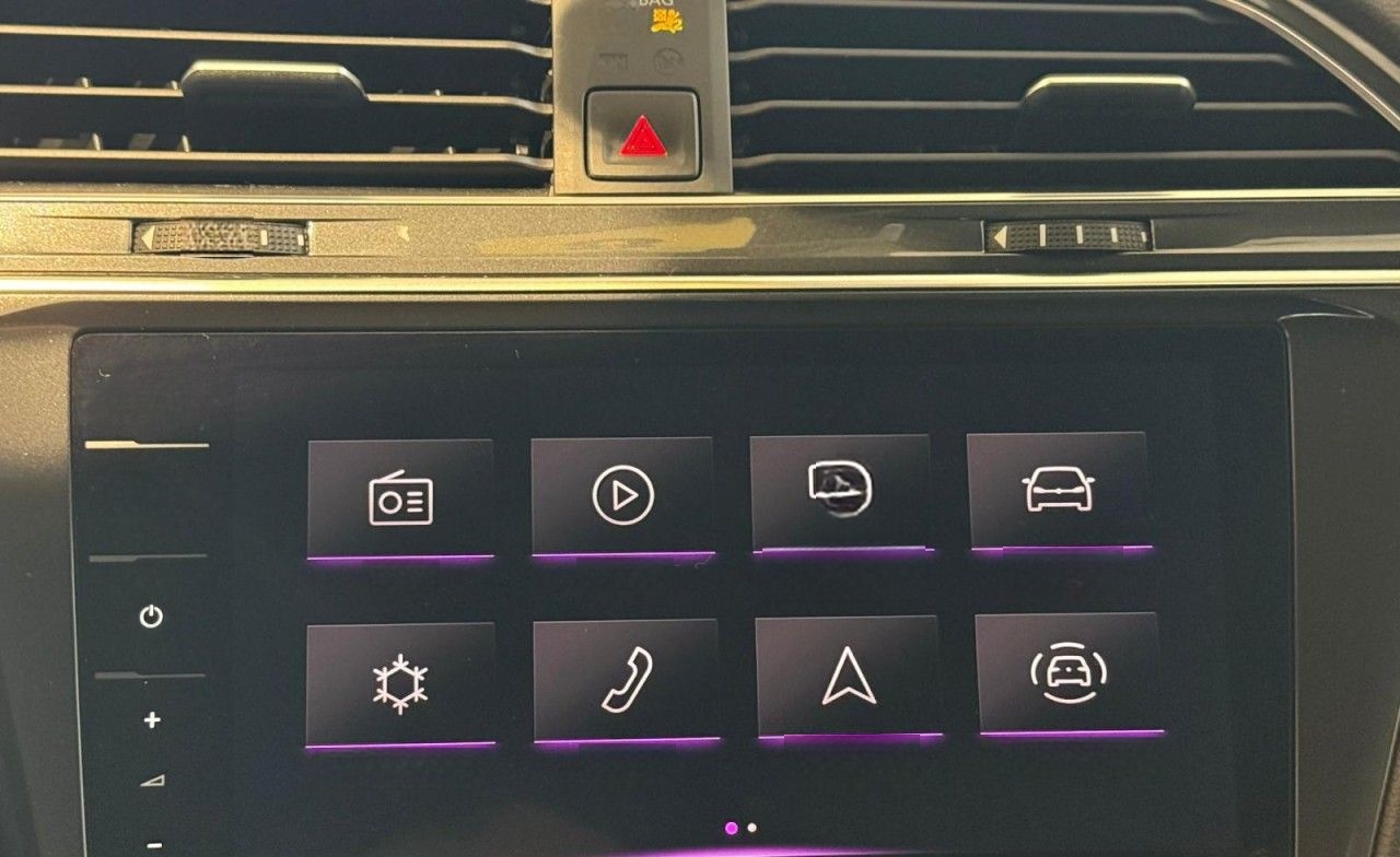 Volkswagen Tiguan Allspace 2.0TDI R-Line 4M DSG RFK LED APP foto 15