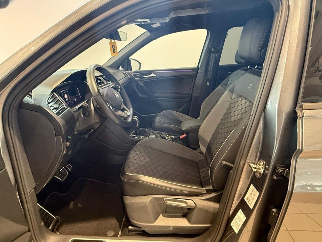 Volkswagen Tiguan Allspace 2.0TDI R-Line 4M DSG RFK LED APP foto 4