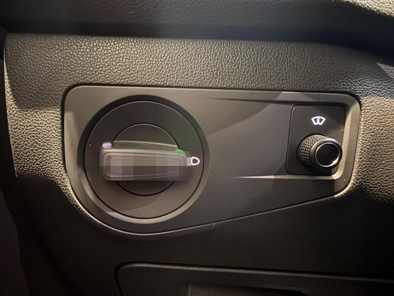 Volkswagen Tiguan Allspace 2.0TDI R-Line 4M DSG RFK LED APP foto 7