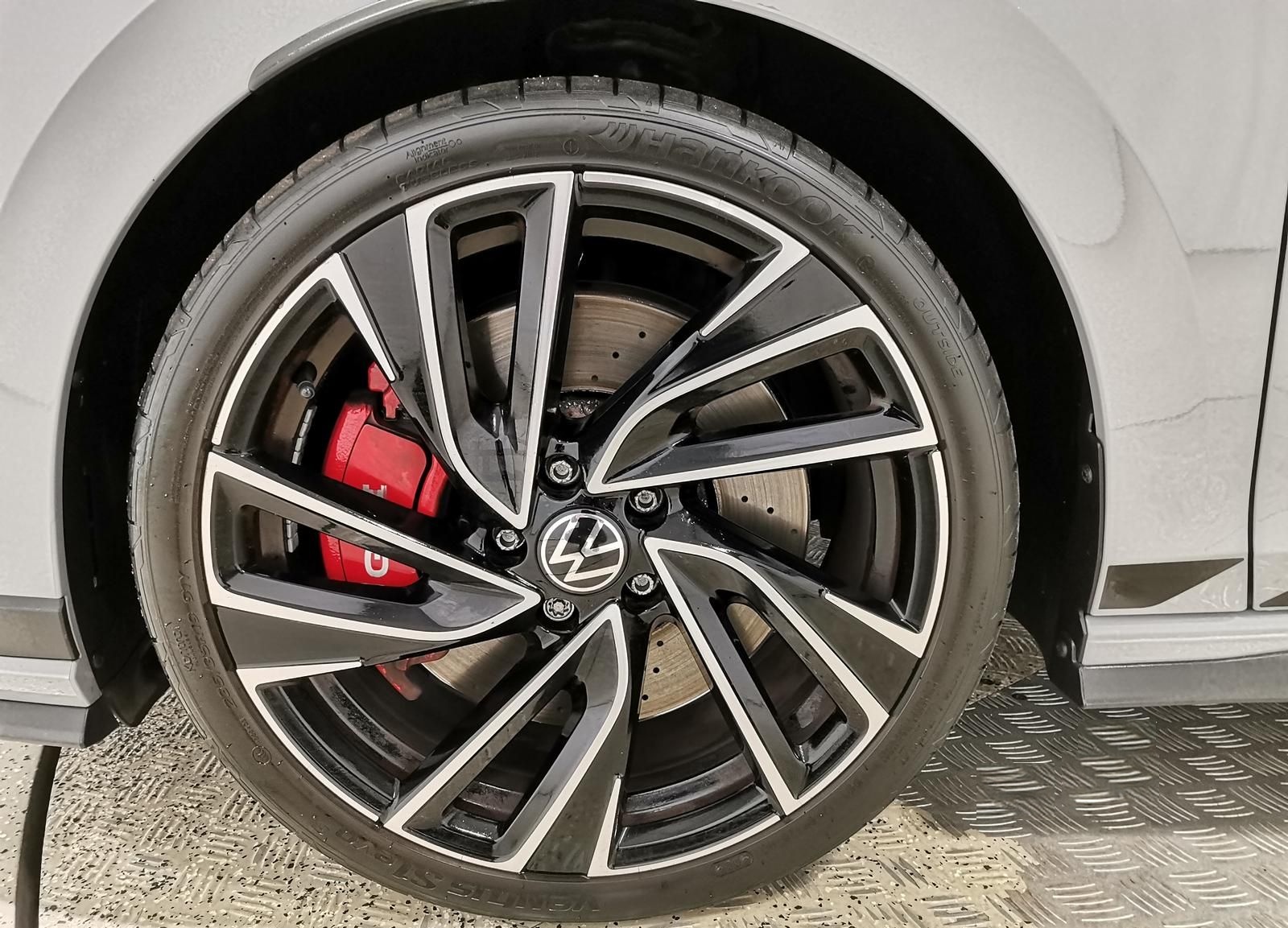 Volkswagen Golf 2.0 TSI DSG GTI Clubsport Matrix|HuD|Navi|A foto 9