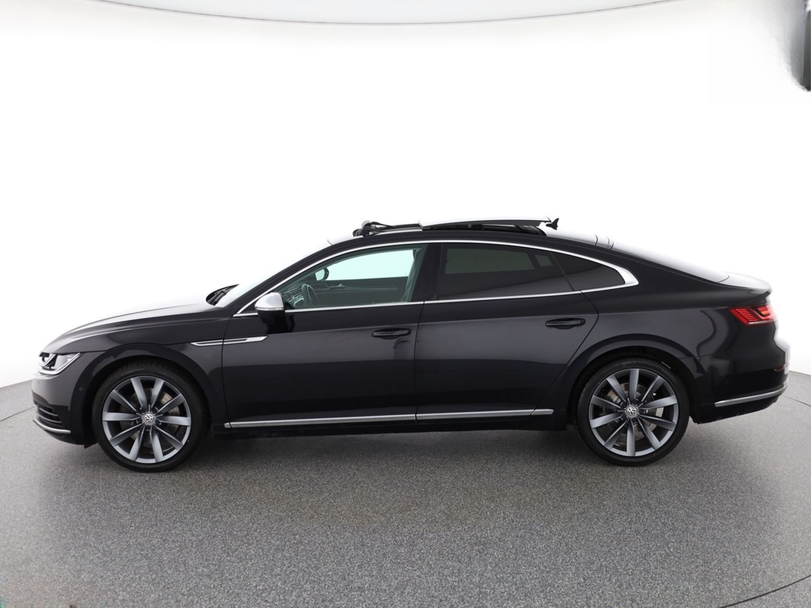 Volkswagen Arteon 2.0 TDI 4M R LINE 19Z DYNAUDIO,PANO,ACC foto 2