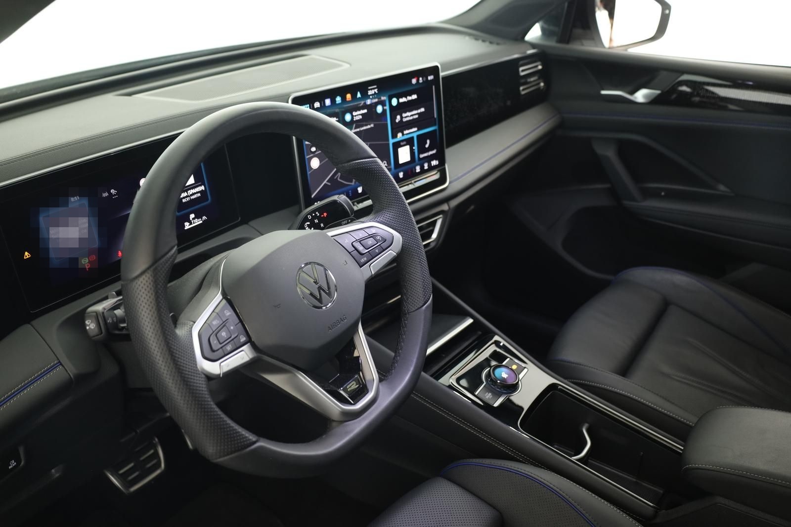 Volkswagen Tiguan 2.0 TSI DSG 4M R-Line IQ Pano Nav 360 AHK foto 8