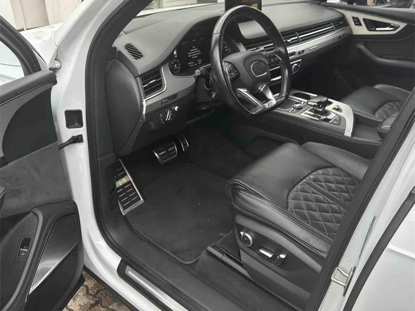 Audi SQ7 4.0 TDI B&O ADVANCE HUD PANO RAUTE 7-SITZER foto 21