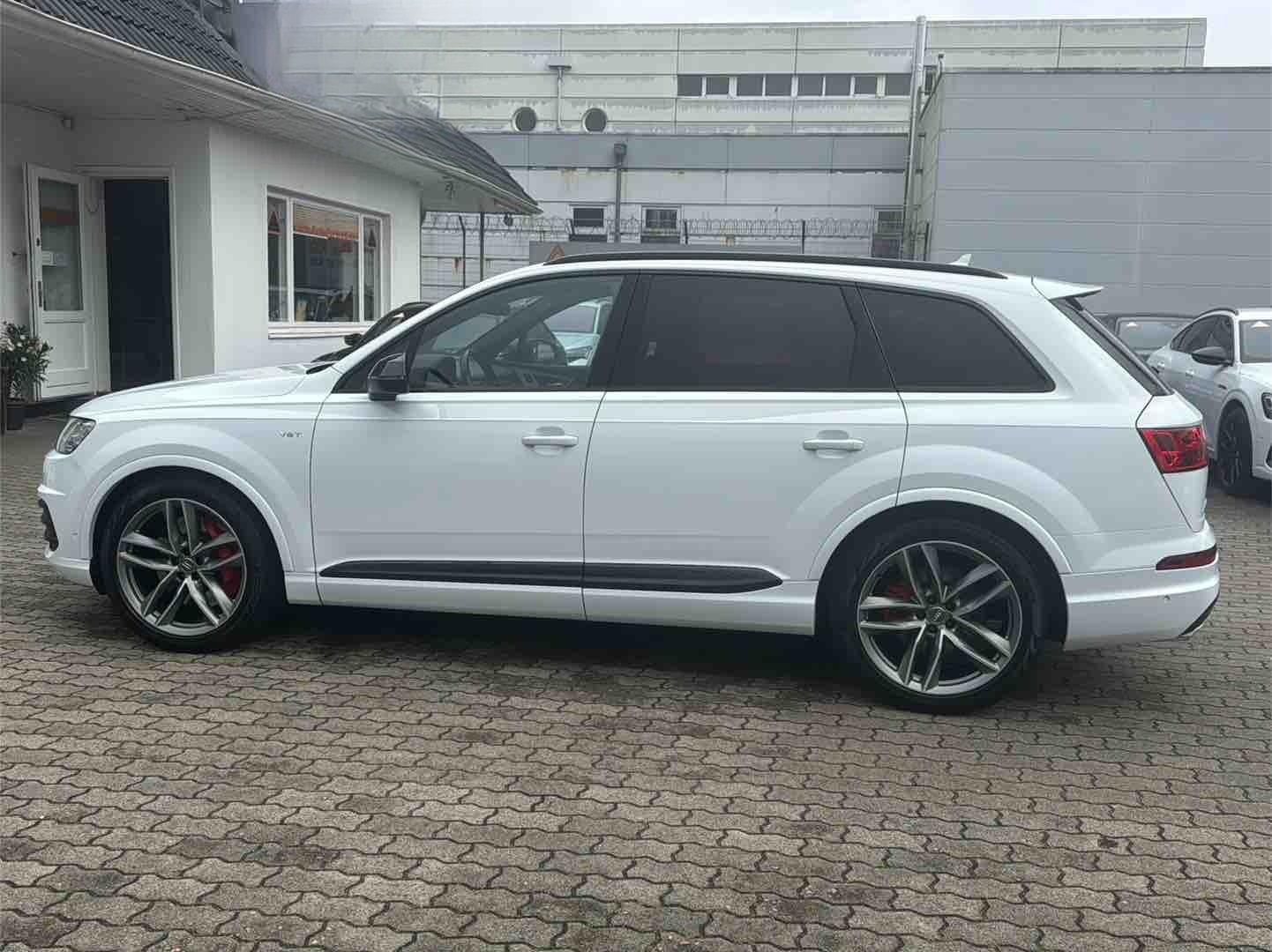 Audi SQ7 4.0 TDI B&O ADVANCE HUD PANO RAUTE 7-SITZER foto 10