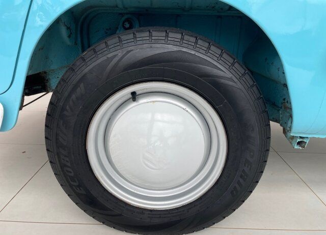 Volkswagen T1 KOMBI *9 SITZER*LEDER*6-TÜRER foto 11