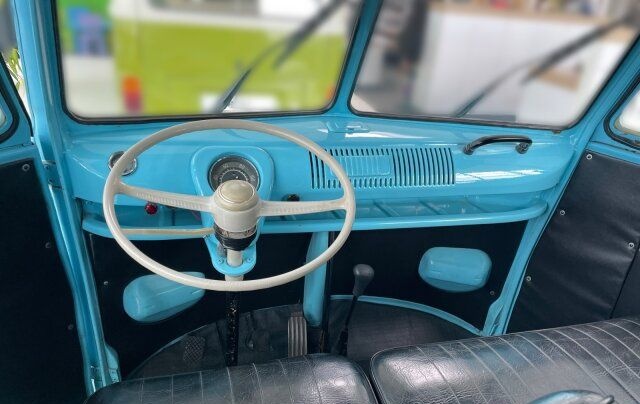 Volkswagen T1 KOMBI *9 SITZER*LEDER*6-TÜRER foto 6