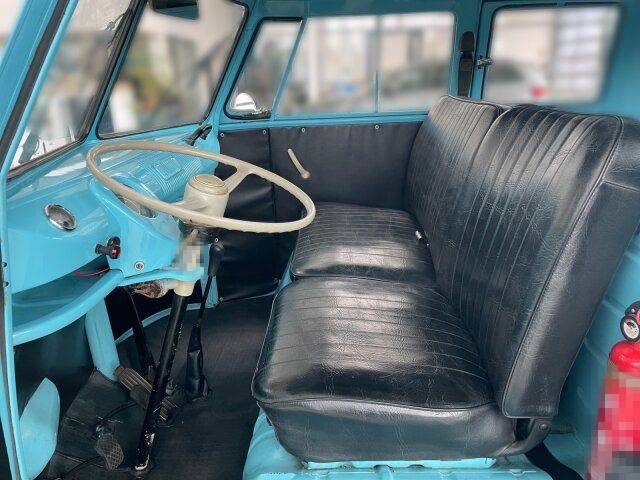 Volkswagen T1 KOMBI *9 SITZER*LEDER*6-TÜRER foto 7