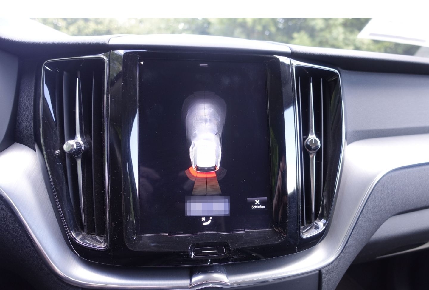 Volvo XC60 D4 AWD Momentum  AHK/IntelliSafe /Pilot As foto 9