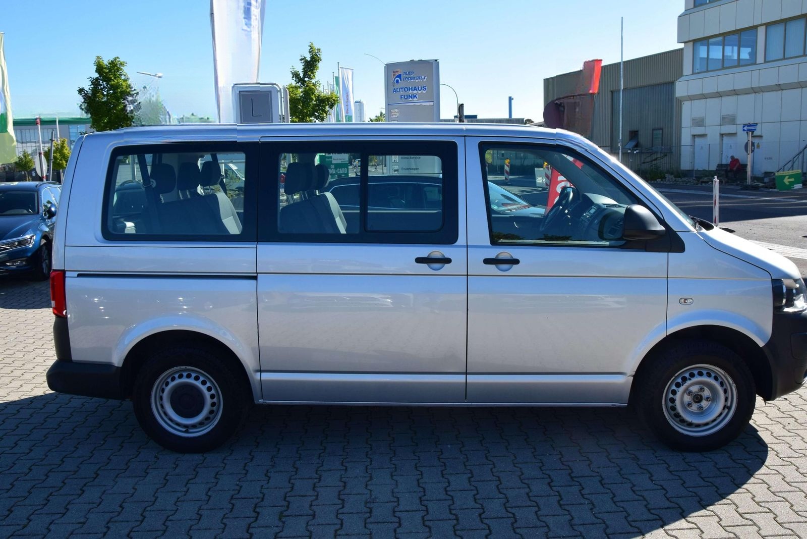 Volkswagen T5 Caravelle Caravelle Trendline. 9Sitzer,S-Stop foto 4