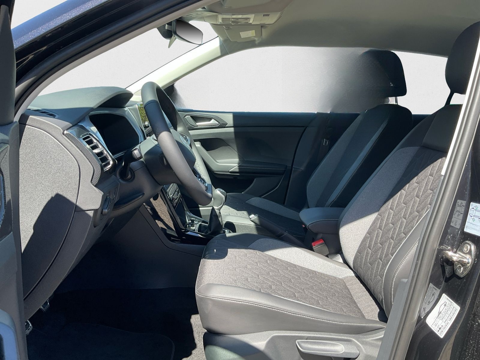 Volkswagen T-Cross Life 1.0 TSI AHK Navi Kamera Allwetter foto 9
