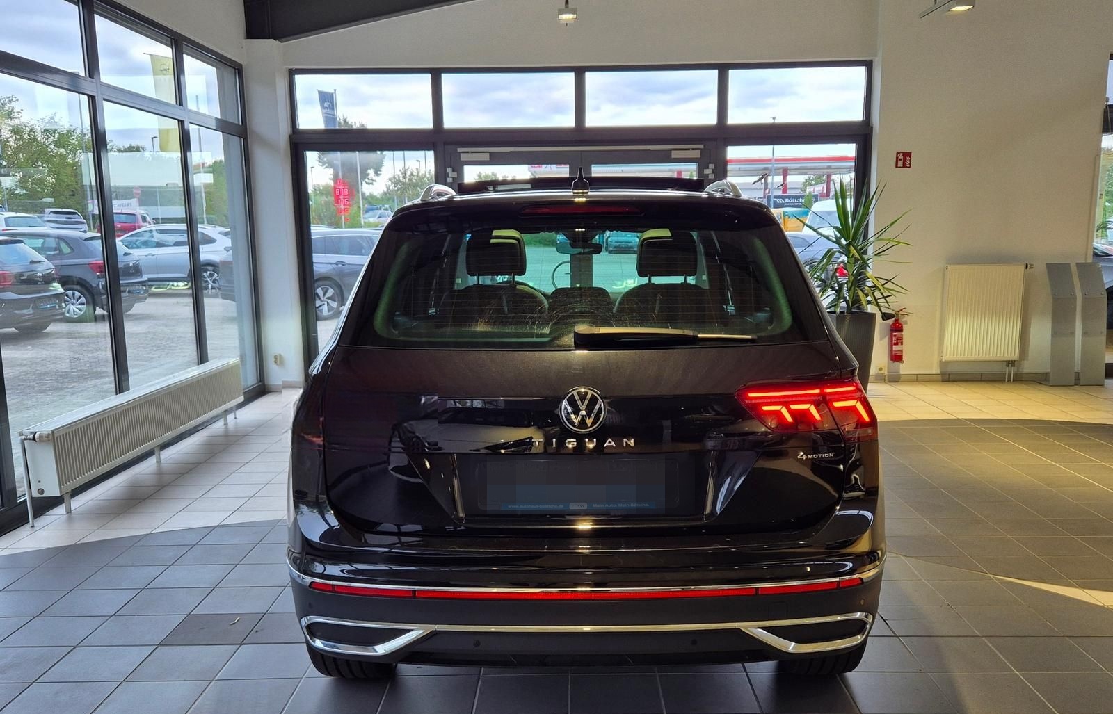 Volkswagen Tiguan Elegance 4Motion 2.0 TDI HARMAN-KARDON*PA foto 19
