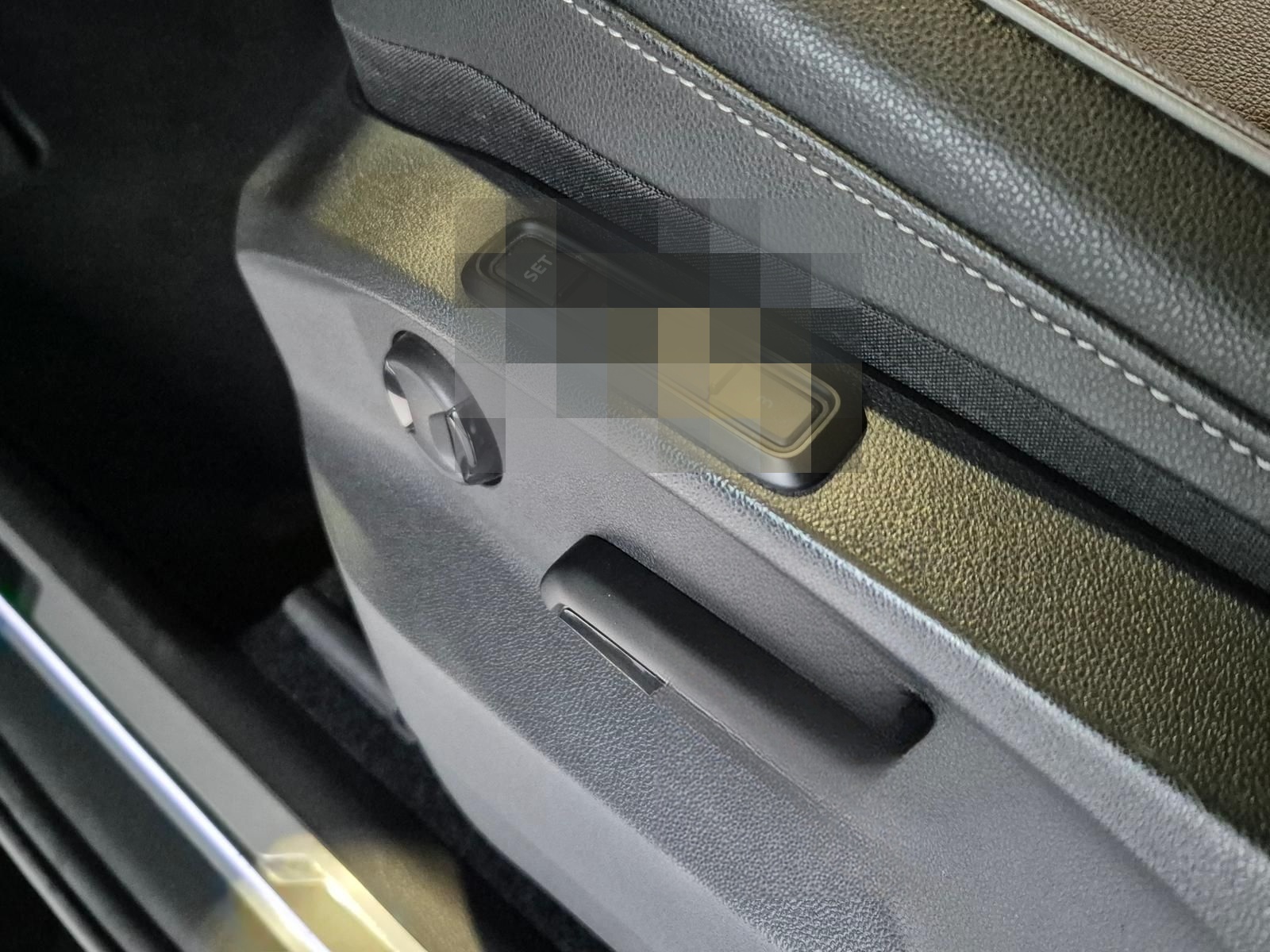 Volkswagen Tiguan Elegance 4Motion 2.0 TDI HARMAN-KARDON*PA foto 6