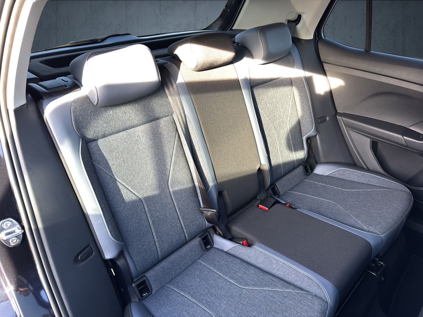 Volkswagen T-Cross Style 1.5 TSI DSG AHK/Nav/Matrix/Kam/ACC foto 17
