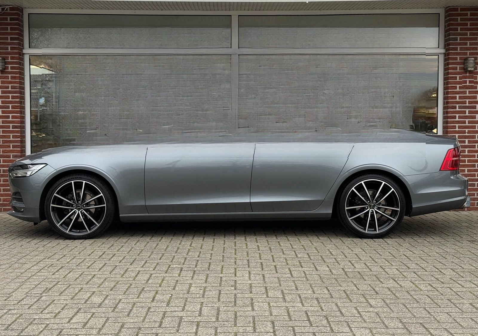 Volvo S90 D4 Momentum R.kam Assist.Paket Keyless Leder foto 2