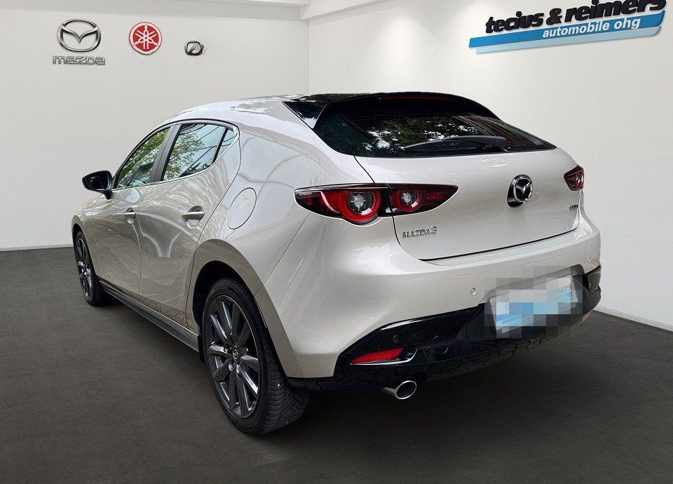 Mazda 3 e-SKYACTIV-G 140 Autom. Center-Line foto 5
