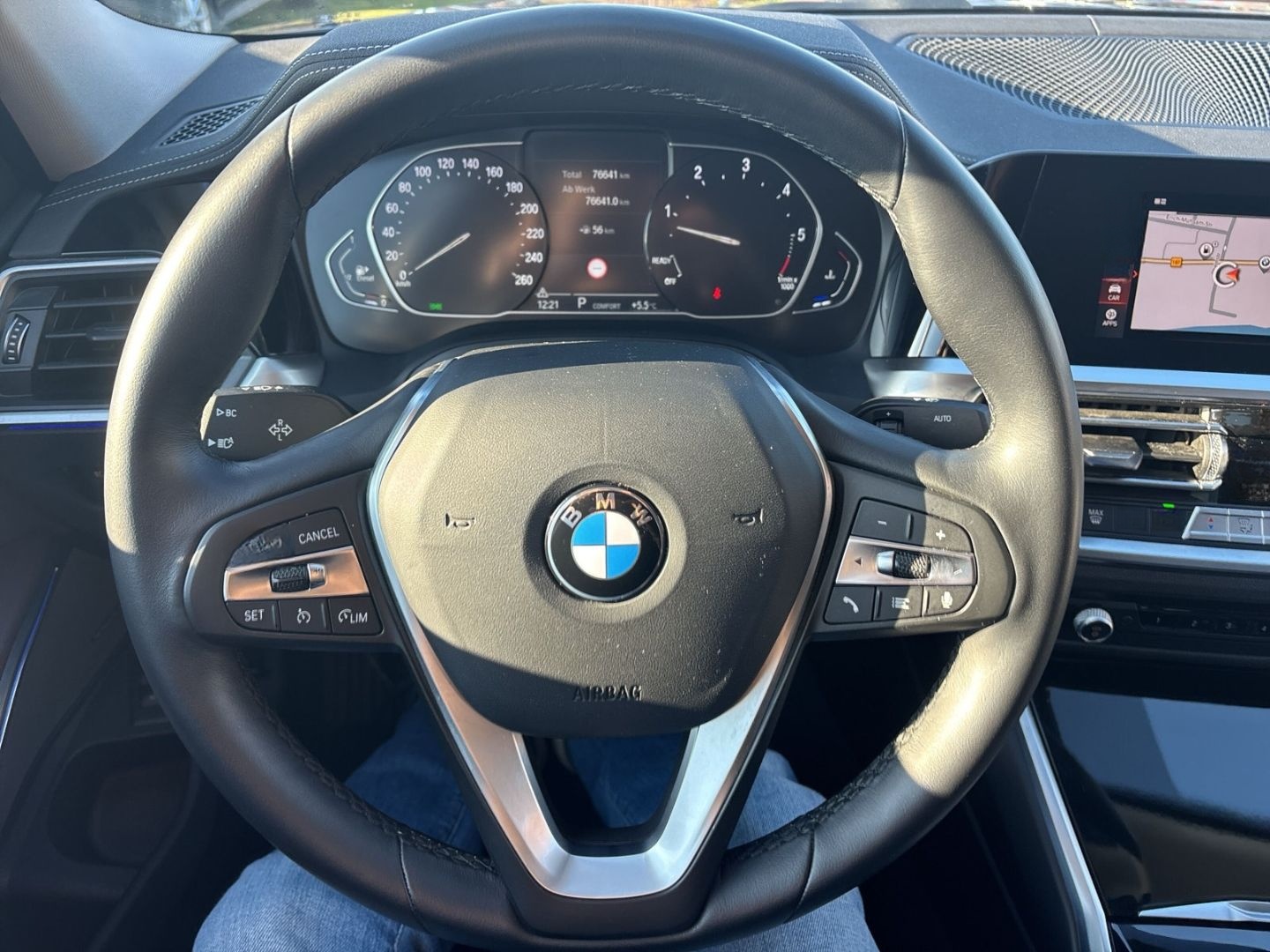 BMW 330 d Sport Line Navi Leder HarmanKardon El. Hec foto 19
