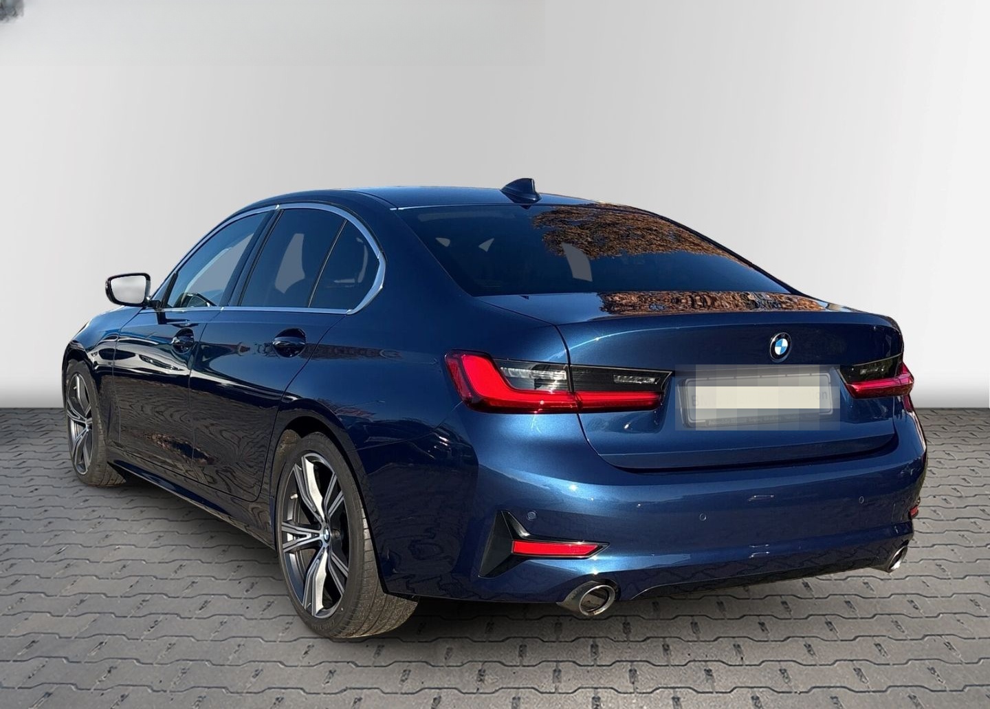 BMW 330 d Sport Line Navi Leder HarmanKardon El. Hec foto 6