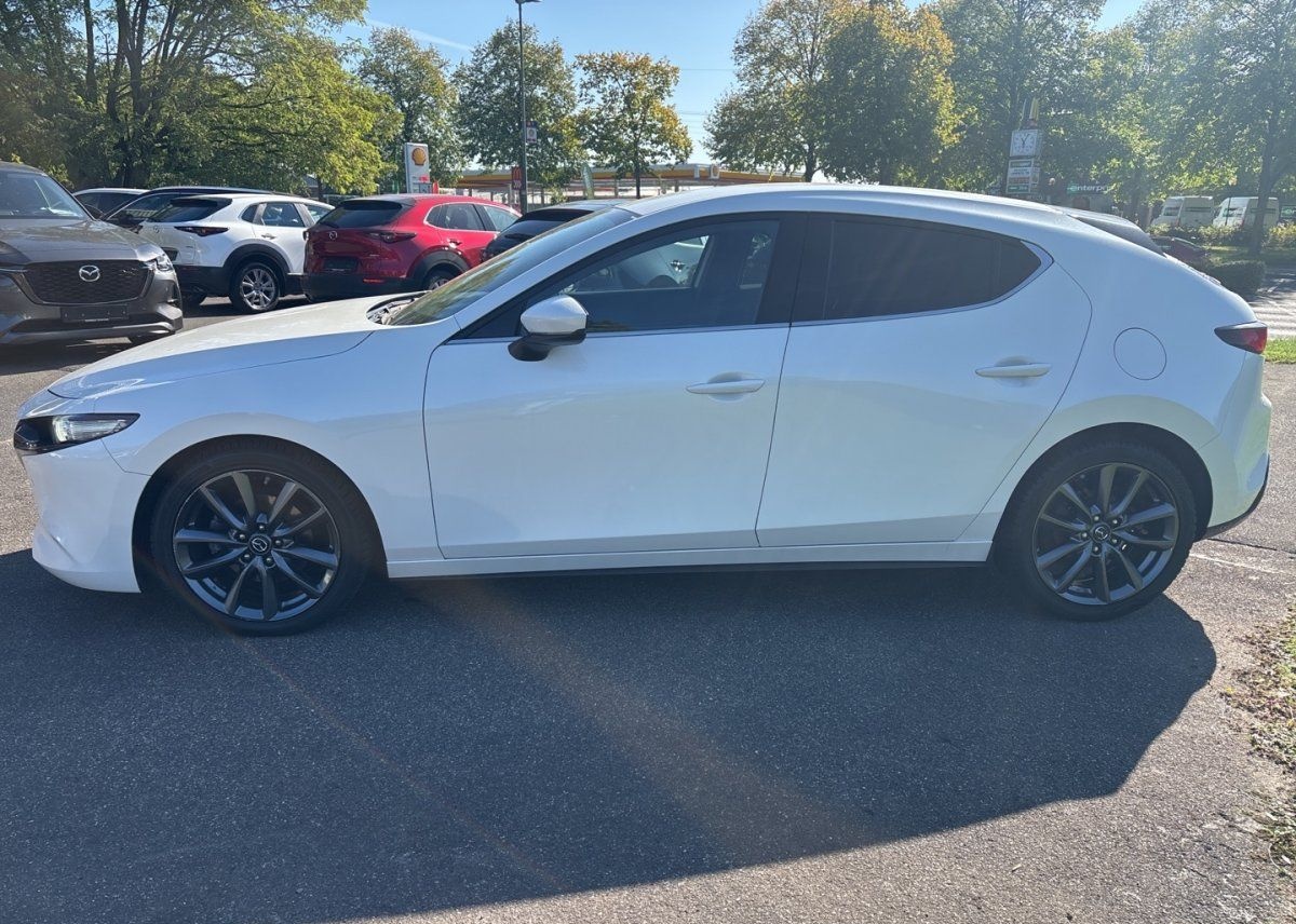 Mazda 3 5-Türer SELECTION SKYACTIV-G 2.0 M Hybrid Desi foto 2