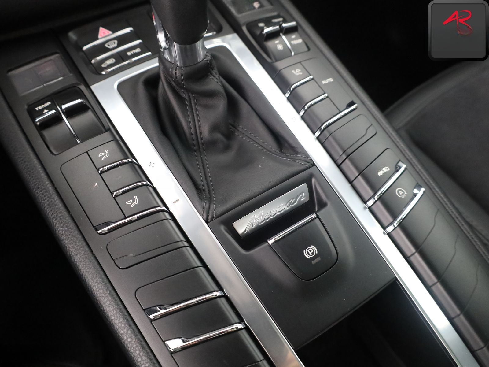 Porsche Macan S Diesel STANDHEIZ,KAMERA,PANO,SOUNDPLUS foto 23