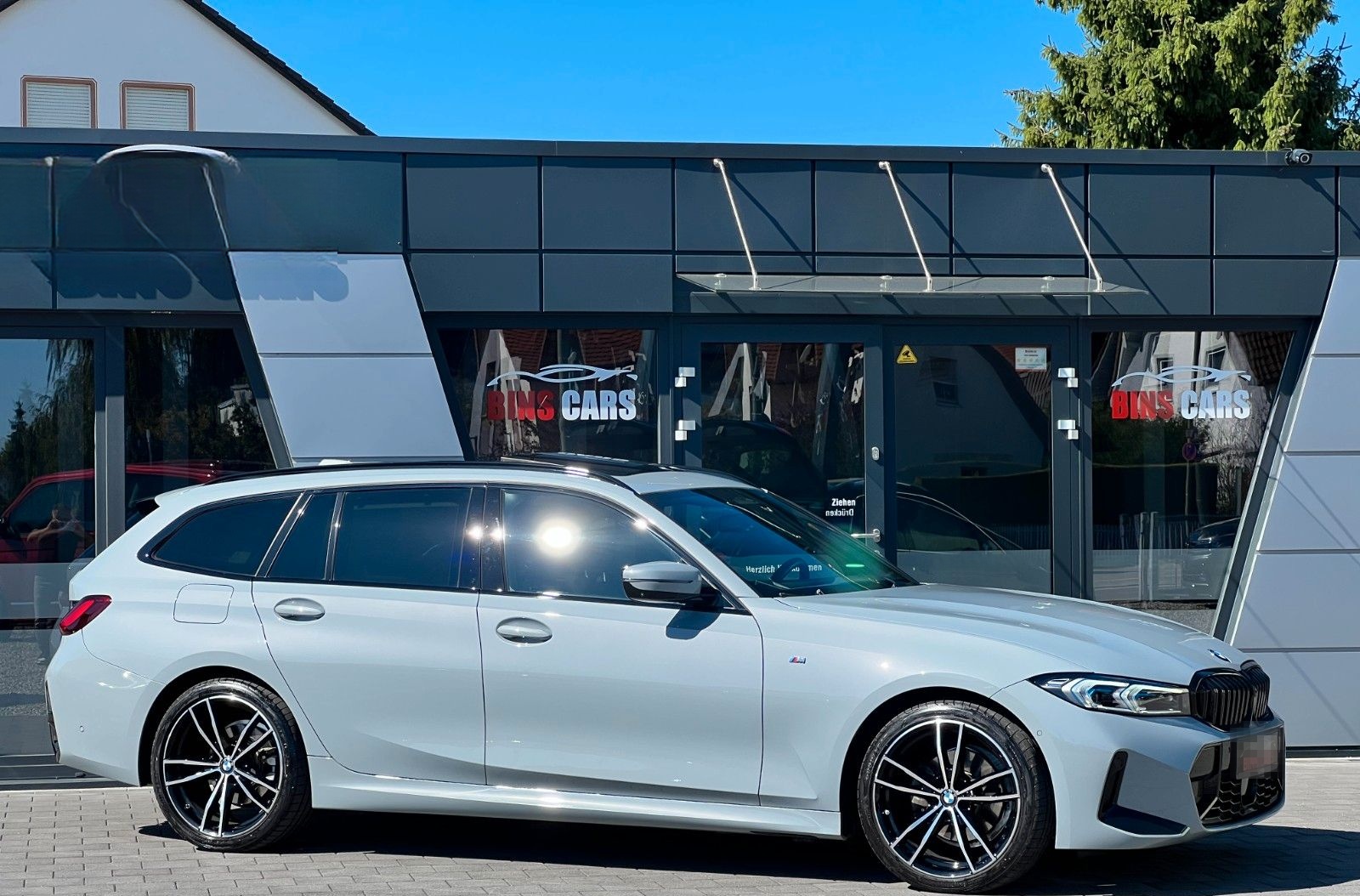 BMW 320d xDrive M Sport*360°HUD*Pano*HK*Standhzg*ACC foto 6