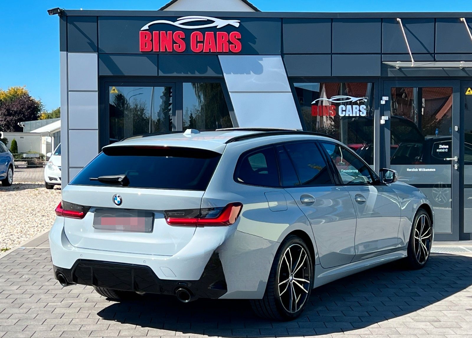 BMW 320d xDrive M Sport*360°HUD*Pano*HK*Standhzg*ACC foto 8