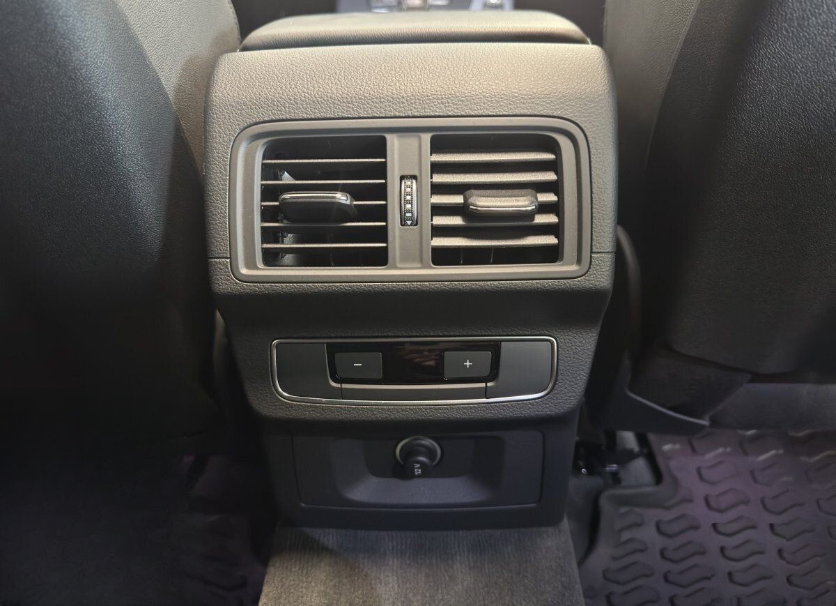 Audi SQ5 quattro 3.0 TDI tiptronic Alcantara B & O foto 25