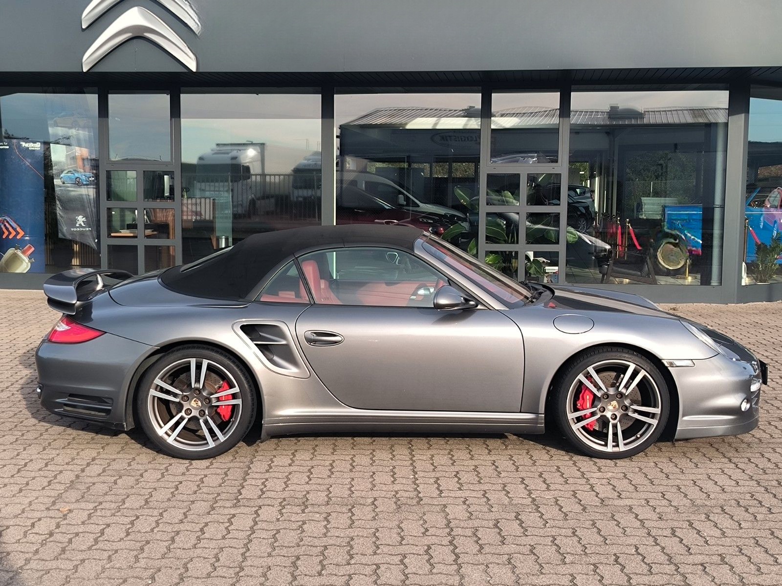 Porsche 911 Turbo Cabrio foto 8