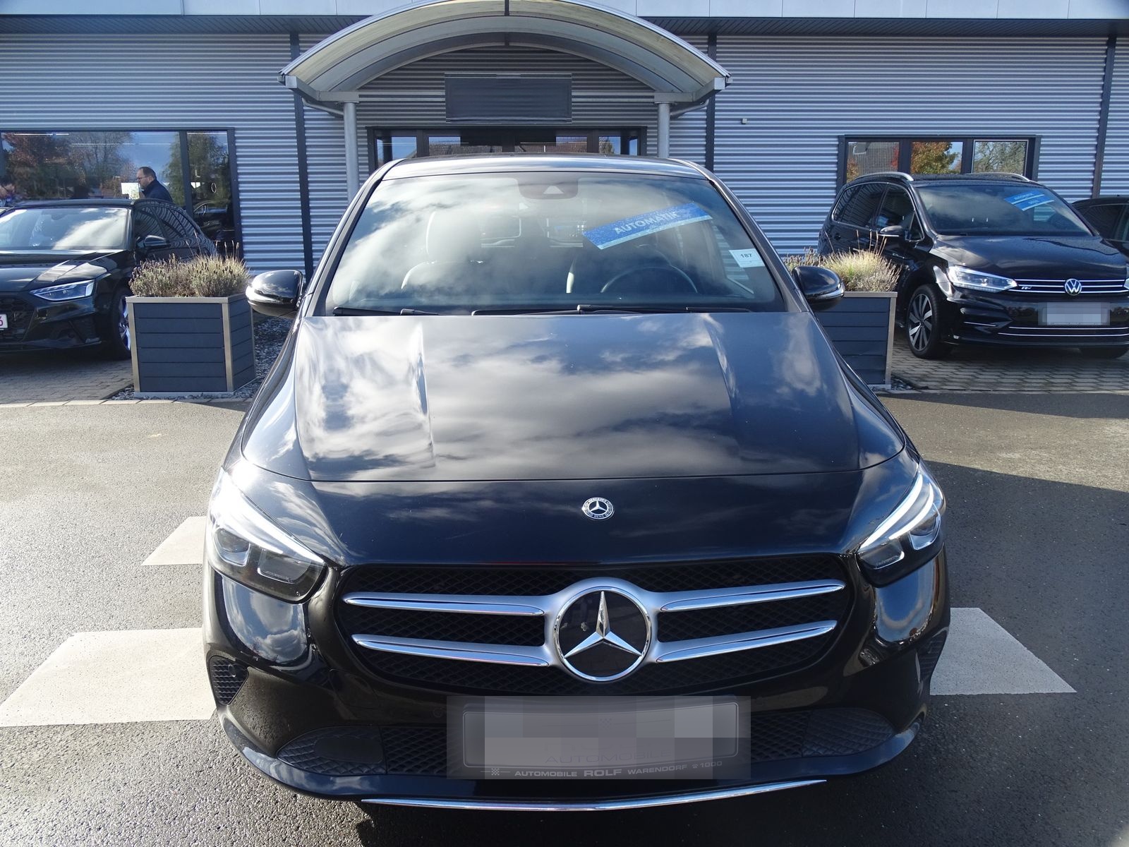 Mercedes-Benz B 180 7 GANG DCT*NAVI*GJR*SHZG*TEMP*LED*PDC*MFL  foto 2