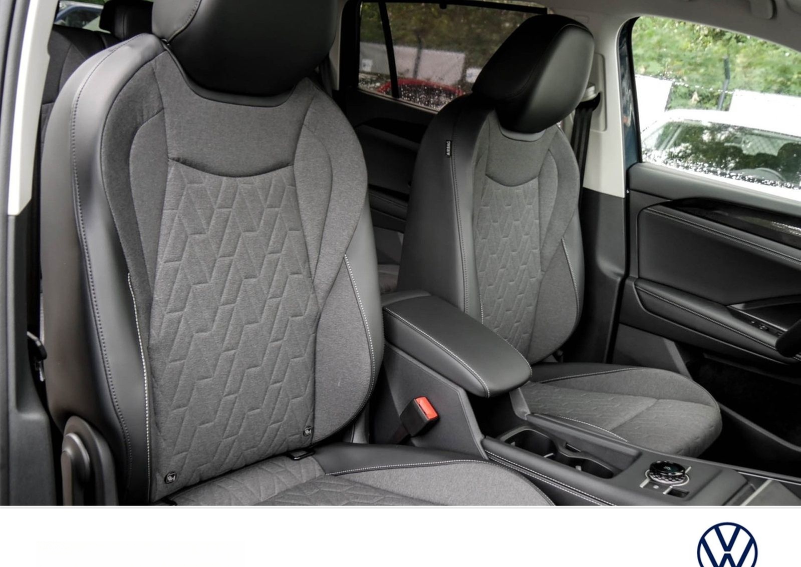 Volkswagen Tayron 1.5 HYBRID LIFE CAM LM18 E-KLAPPE CARPLAY foto 6