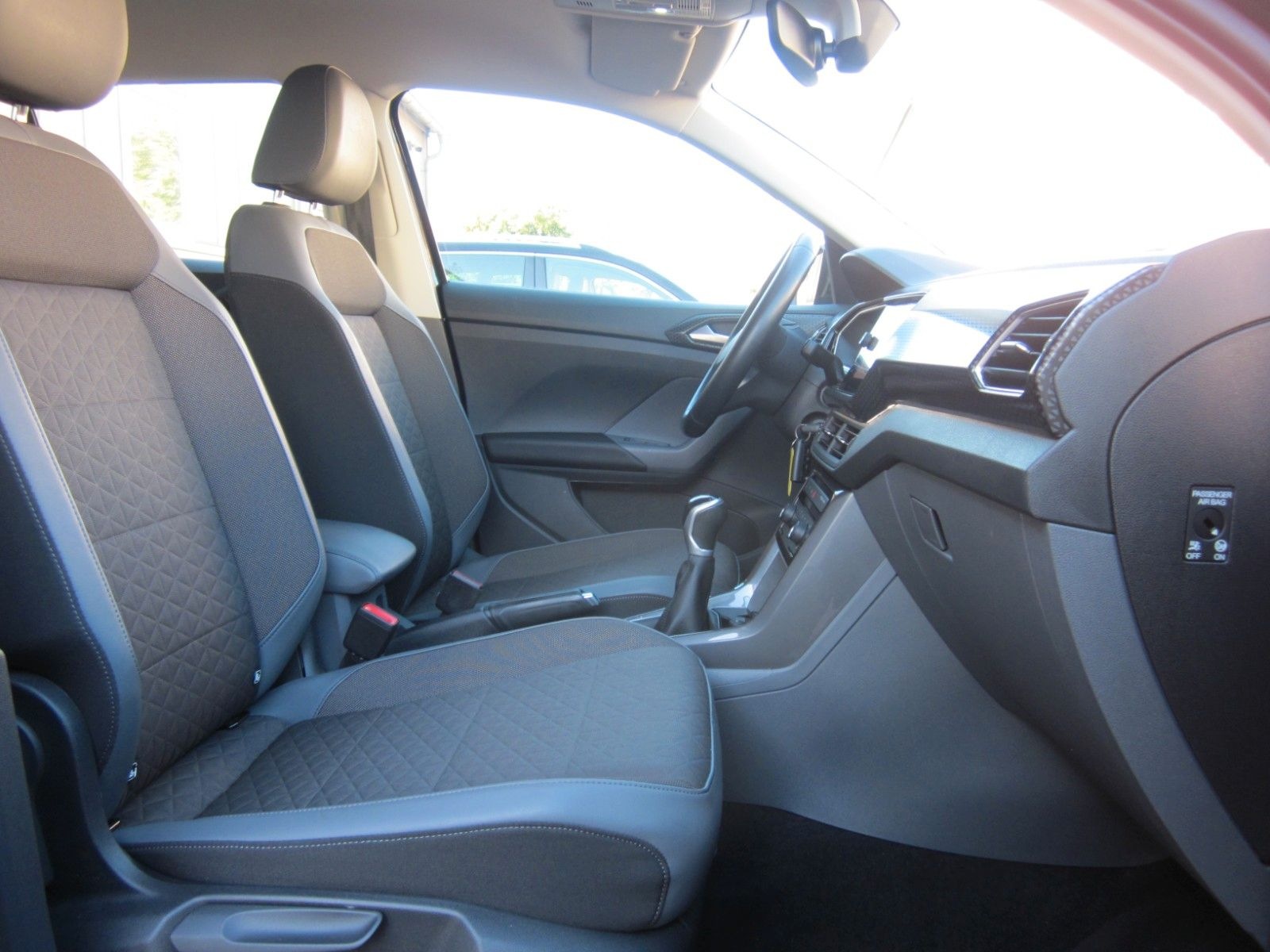 Volkswagen T-Cross 1,0 "Style" foto 11