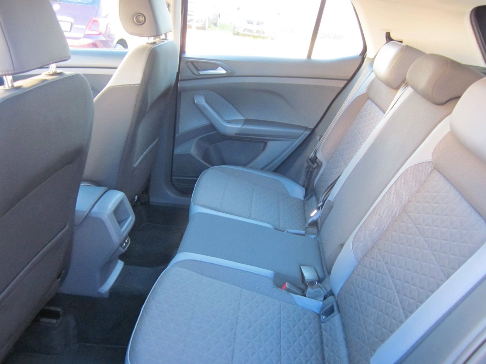Volkswagen T-Cross 1,0 "Style" foto 6