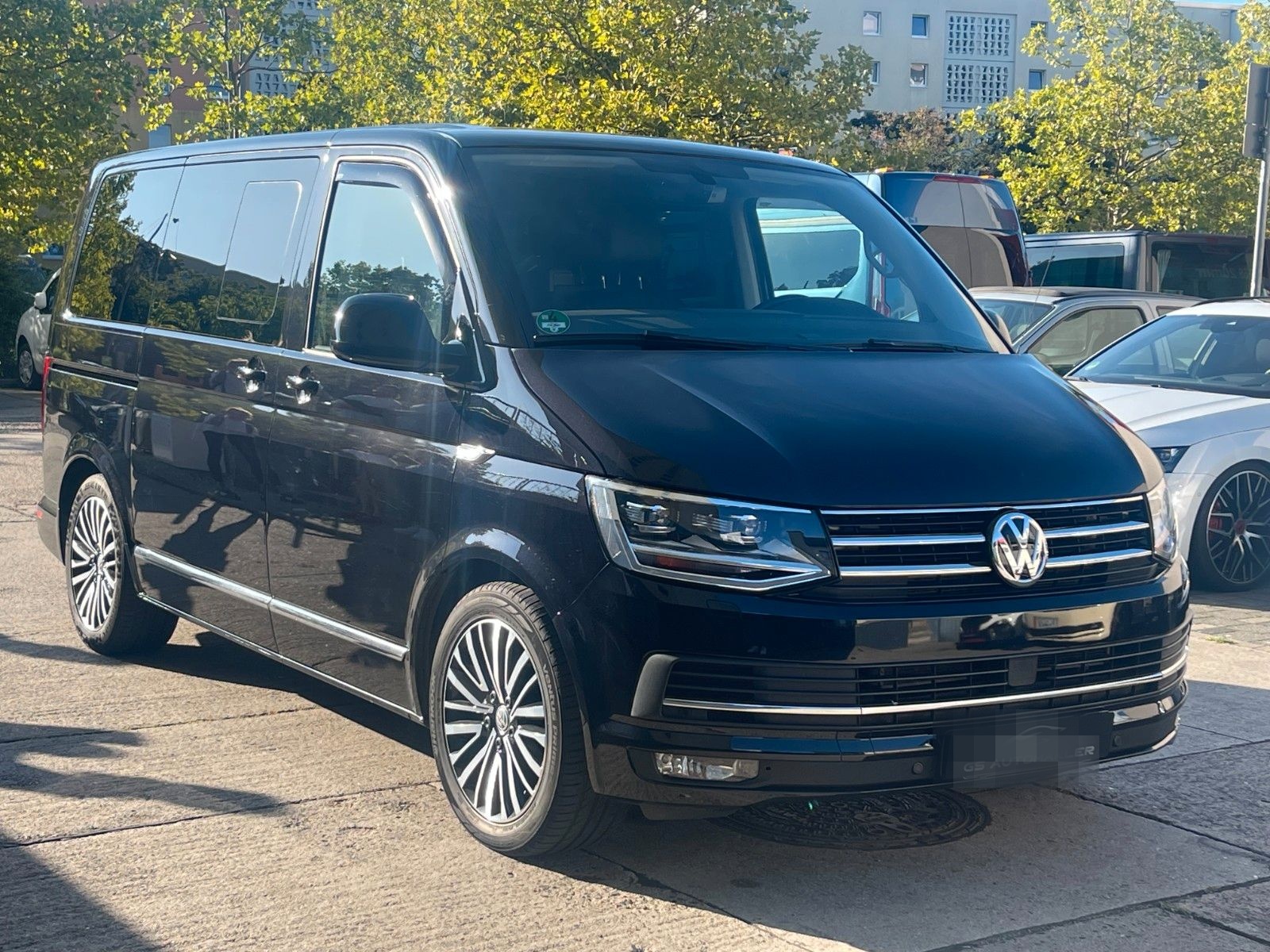 Volkswagen T6 Multivan Highline Vollleder AHK STDHZ foto 2