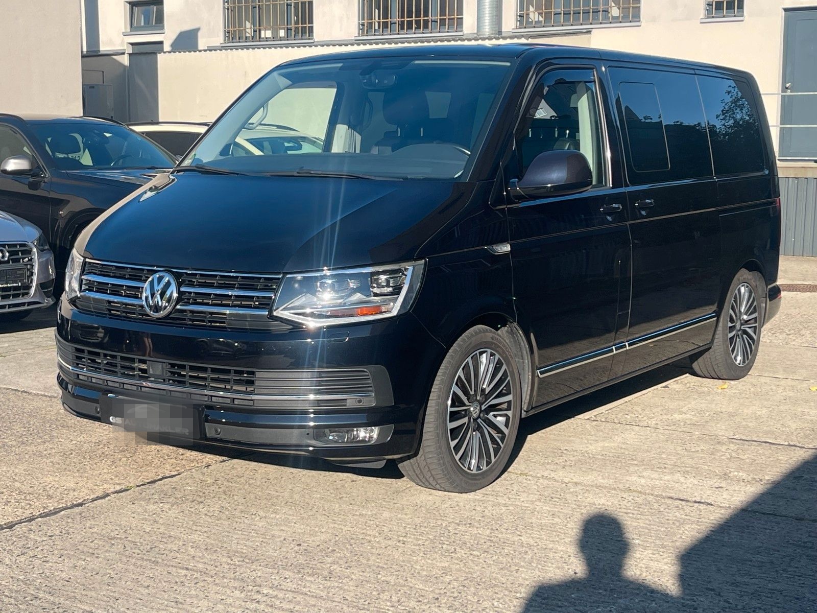 Volkswagen T6 Multivan Highline Vollleder AHK STDHZ foto 4