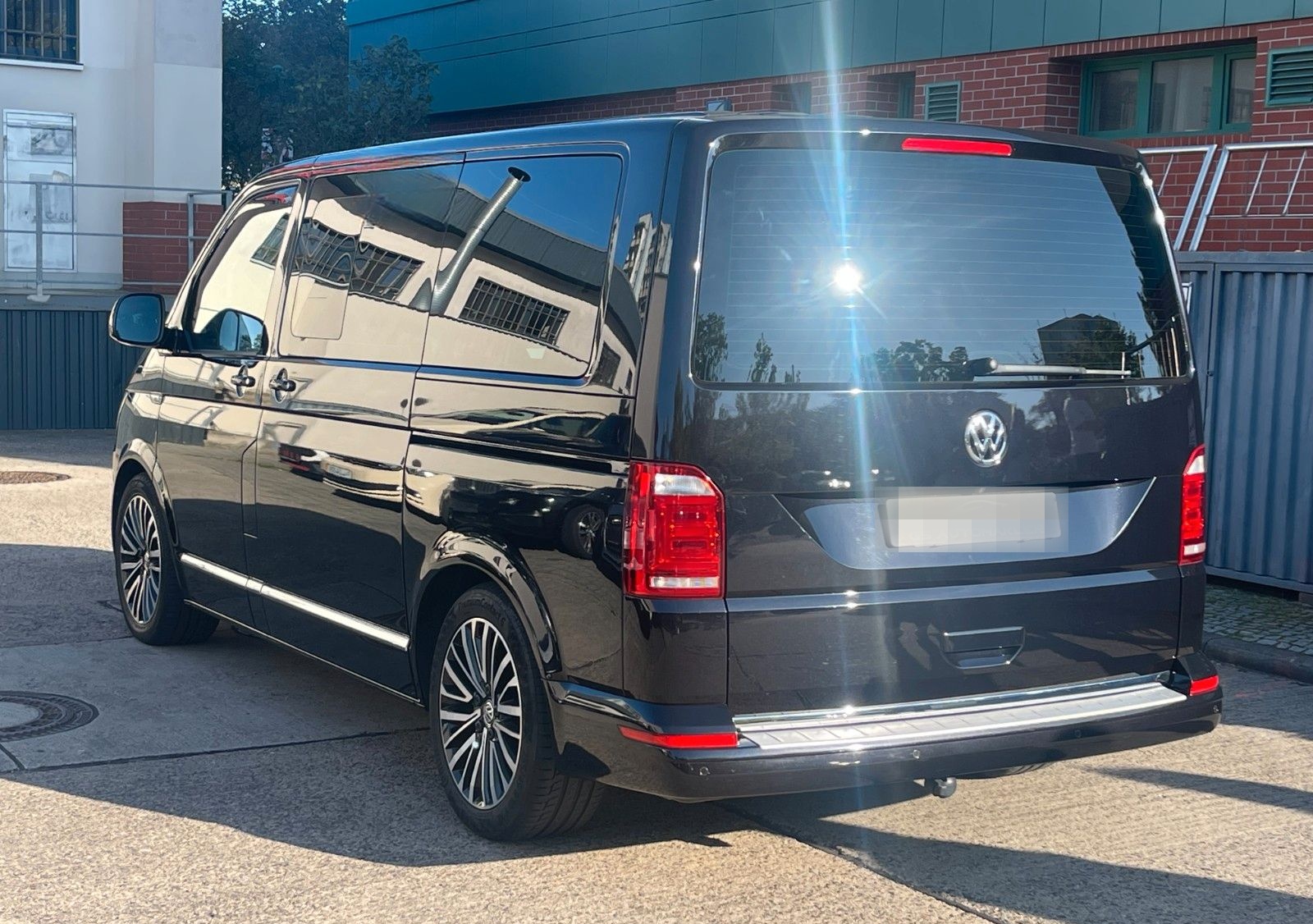 Volkswagen T6 Multivan Highline Vollleder AHK STDHZ foto 7