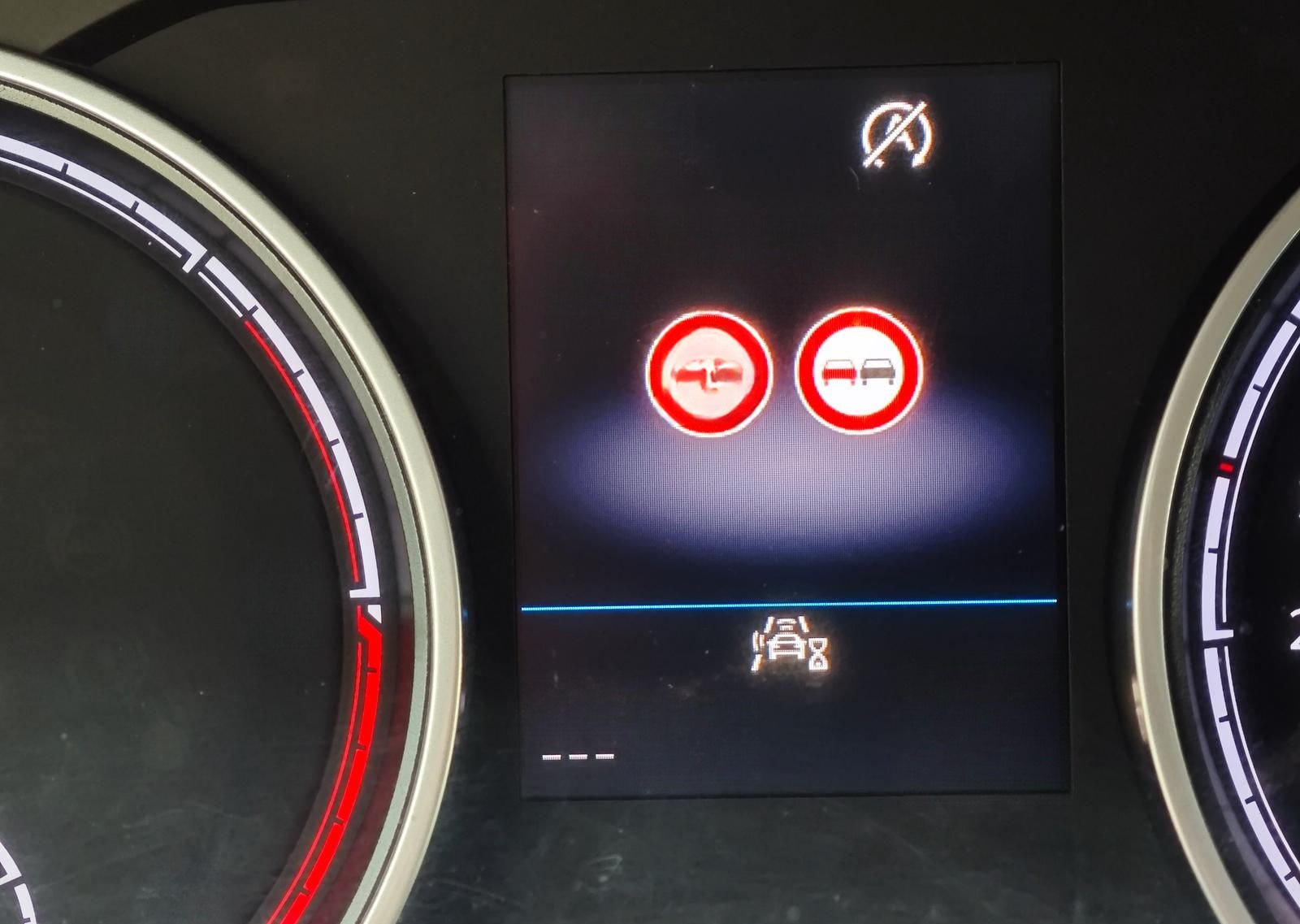 Volkswagen T6.1 Multivan 2.0 TDI Comfortline foto 13