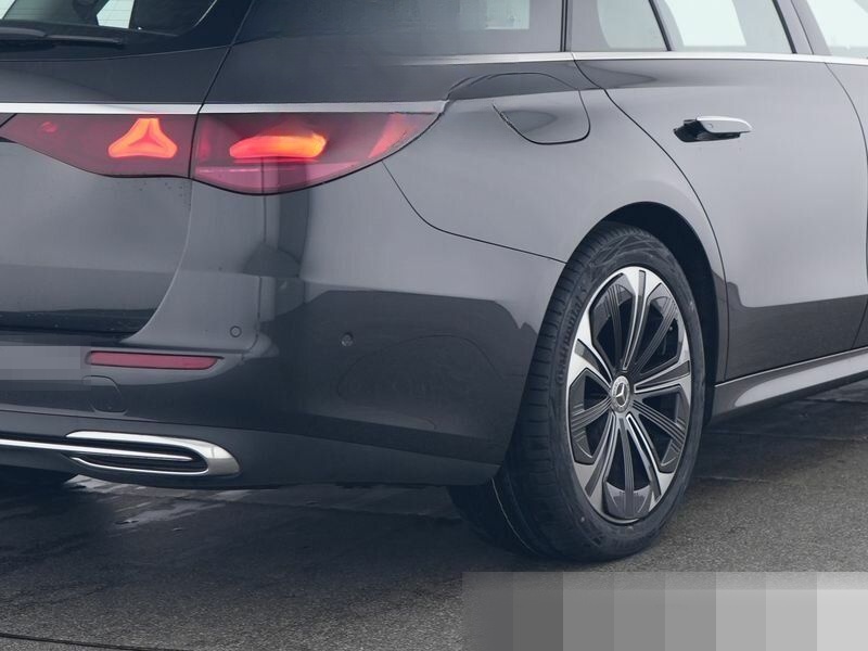 Mercedes-Benz E 220 d T AVANTGARDE Advanced PSD 19" AHK DISTRO foto 4