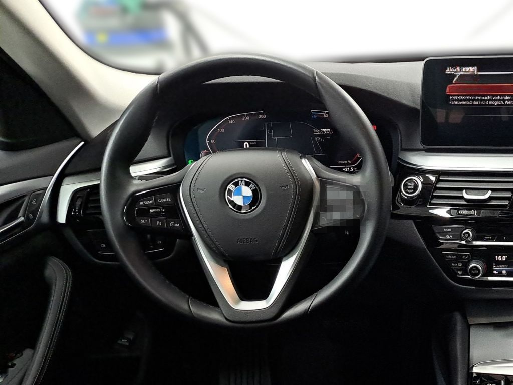 BMW 520d xDrive Aut. NAVI RFK SHZ LED Driving ASS foto 17