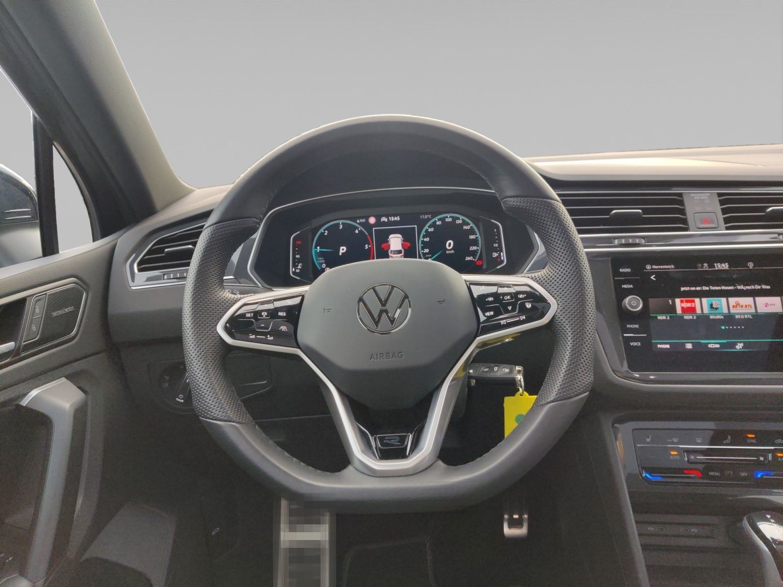 Volkswagen Tiguan 2.0 TDI R-Line Matrix Pano Harman 20" foto 13