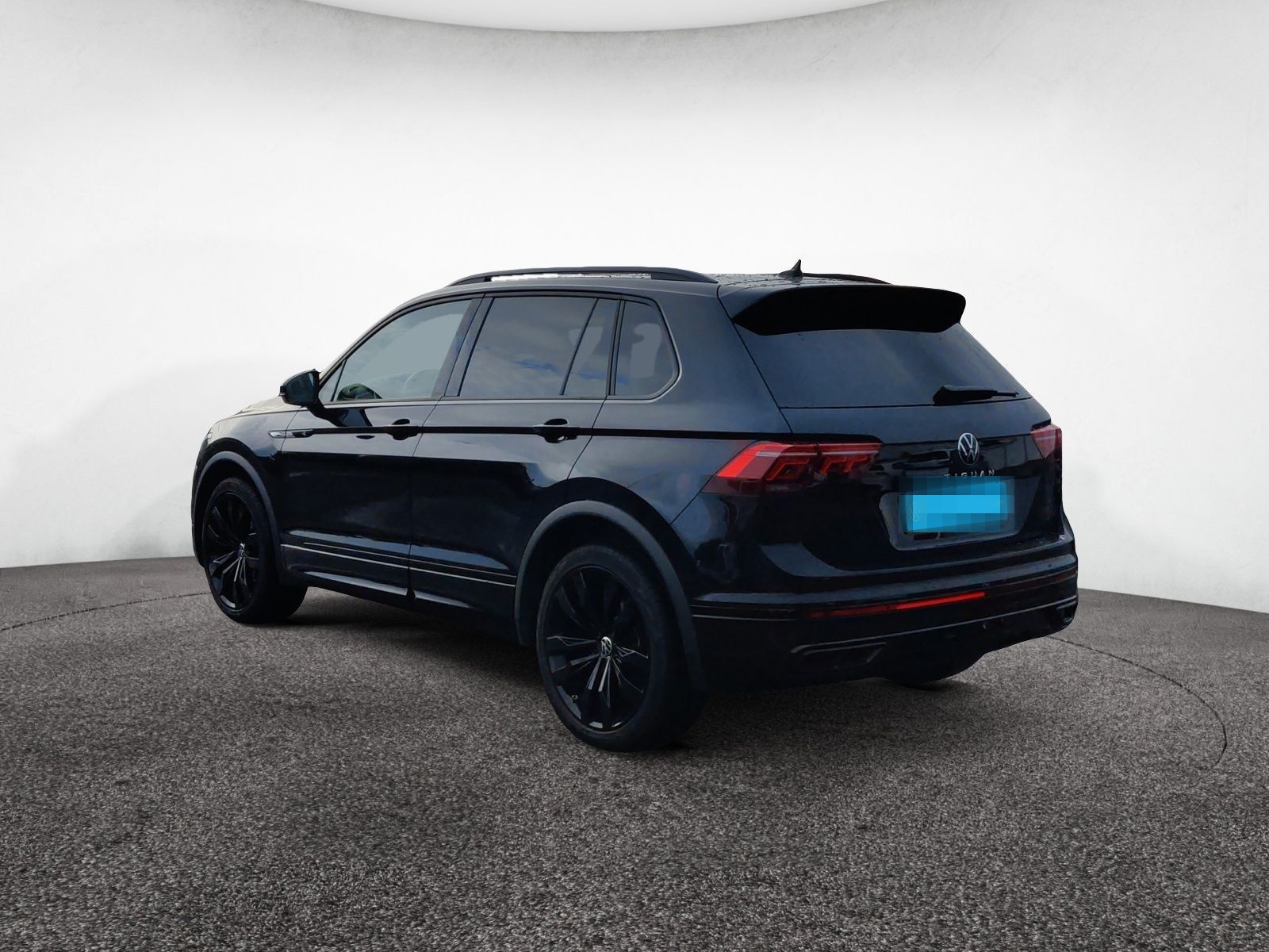 Volkswagen Tiguan 2.0 TDI R-Line Matrix Pano Harman 20" foto 4