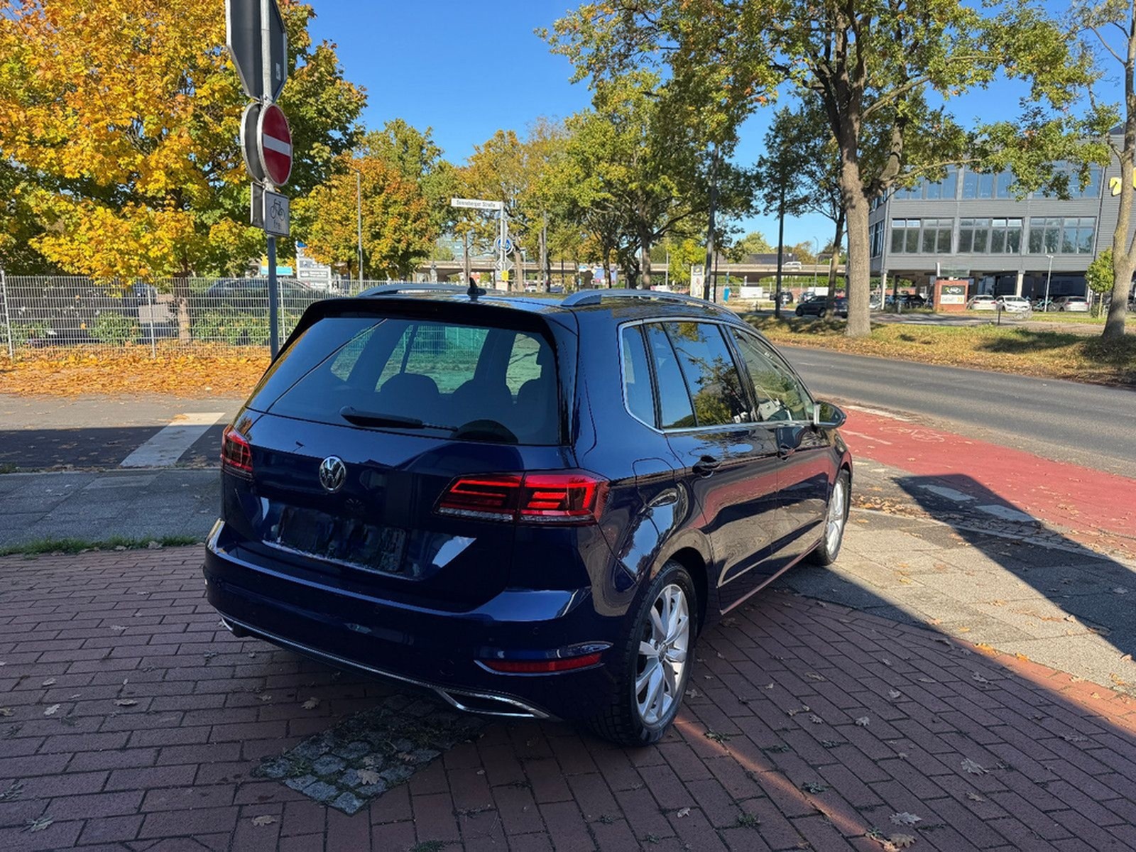 Volkswagen Golf Sportsvan VII Highline foto 18