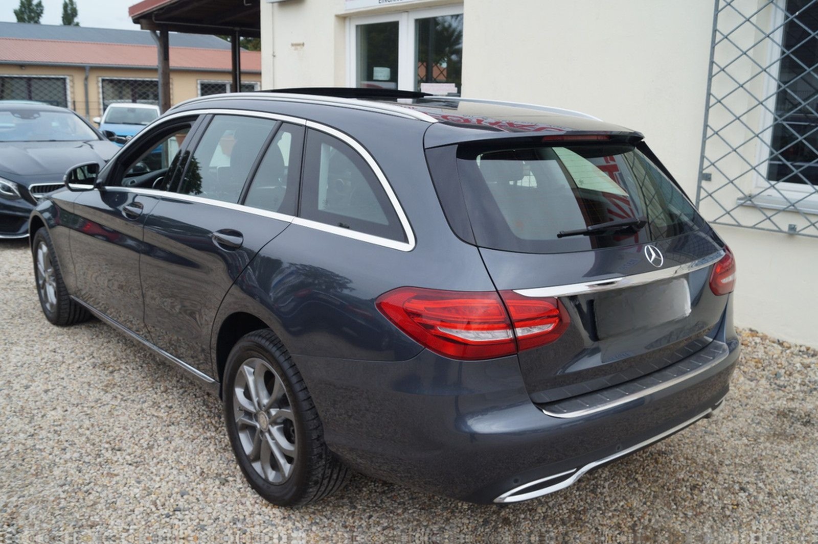 Mercedes-Benz C 200 T CGI 360°Kamera*Panorama*Airmatic*Head Up foto 3
