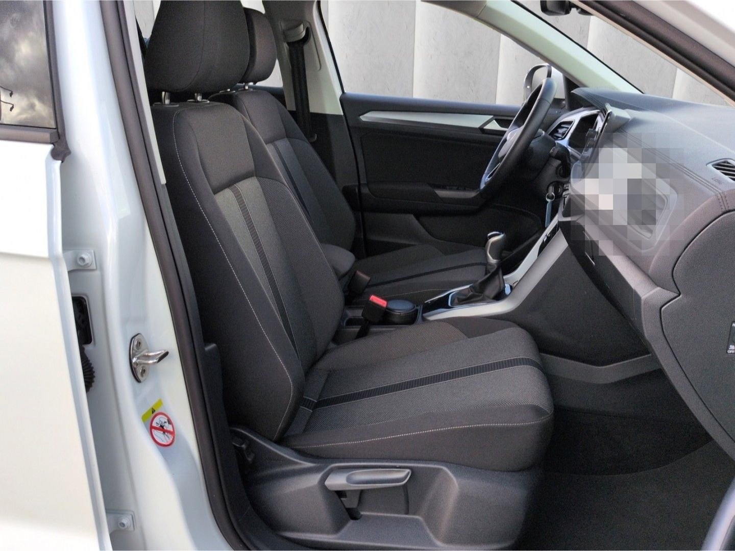 Volkswagen T-Roc Life 1.0TSI*LED+ Navi digCockp SHZ VKZ-Erk foto 8